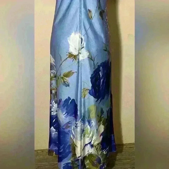 🌺 Long Hawaiian print floral dress - Picture 2 of 4